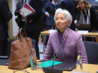 Lagarde ECB Trumpas JAV Prekyba Karas