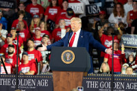 Trumpas NBC Prezidentas Kadencija