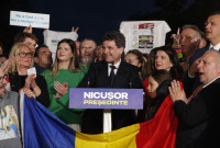 Rumunija Rinkimai Apklausos Danas Simionas
