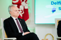 Nausėda Paluckas Verslas Tarnybos Ryšiai