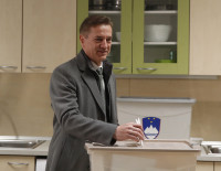 Slovėnija rinkimas Golobas premjero pergalė Trumpas Janša