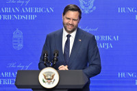 Vance JAv Iranas Karas