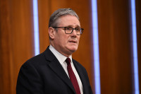 Karas Artimieji Rytai JK Starmeris JAV Trumpas NATO