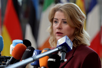 Latvija JAV Ginklai Tiekimas Vėlavimas Lietuva Estija Silina