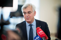 Prokuroras Nužudymai Senutės Byla