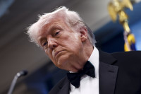 Karas Iranas Izraelis JAV Pokalbiai Trumpas