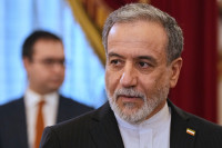 Karas Iranas Izraelis JAV Hormuzo Sąsiauris Araghchi
