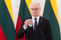 Prezidentas Švedija Nausėda Karalius