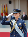 Ispanija Sosto Paveldėtoja Leonor Karinė Karjera