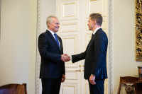 Prezidentas SInkevičius Susitikimas JOninės