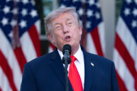 JAV Trumpas Iranas Paliaubos Pažeidimas Dronai Atakos Laivai Hormuzo Sąsiauris