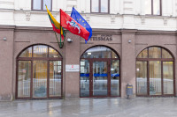Pravieniškės Kalėjimas Turto Prievartavimas Teismas
