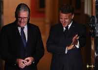 Karas Iranas Izraelis JAV Hormuzo Sąsiauris JK Prancūzija Starmeris Macronas