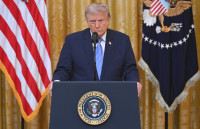 JAV ES Google Trumpas
