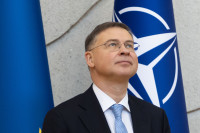 Dombrovskis ES G20 Rusija