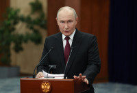 Karas Rusija Ukraina Atakos Laivai Žala Putinas