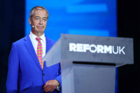 Politika JK Kraštutiniai Dešinieji Skandalas Finansai Partija Reform UK Farage‘as