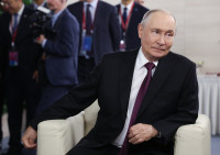 Putinas Rusija Ukraina JAV Pasiuntiniai Kyjivas